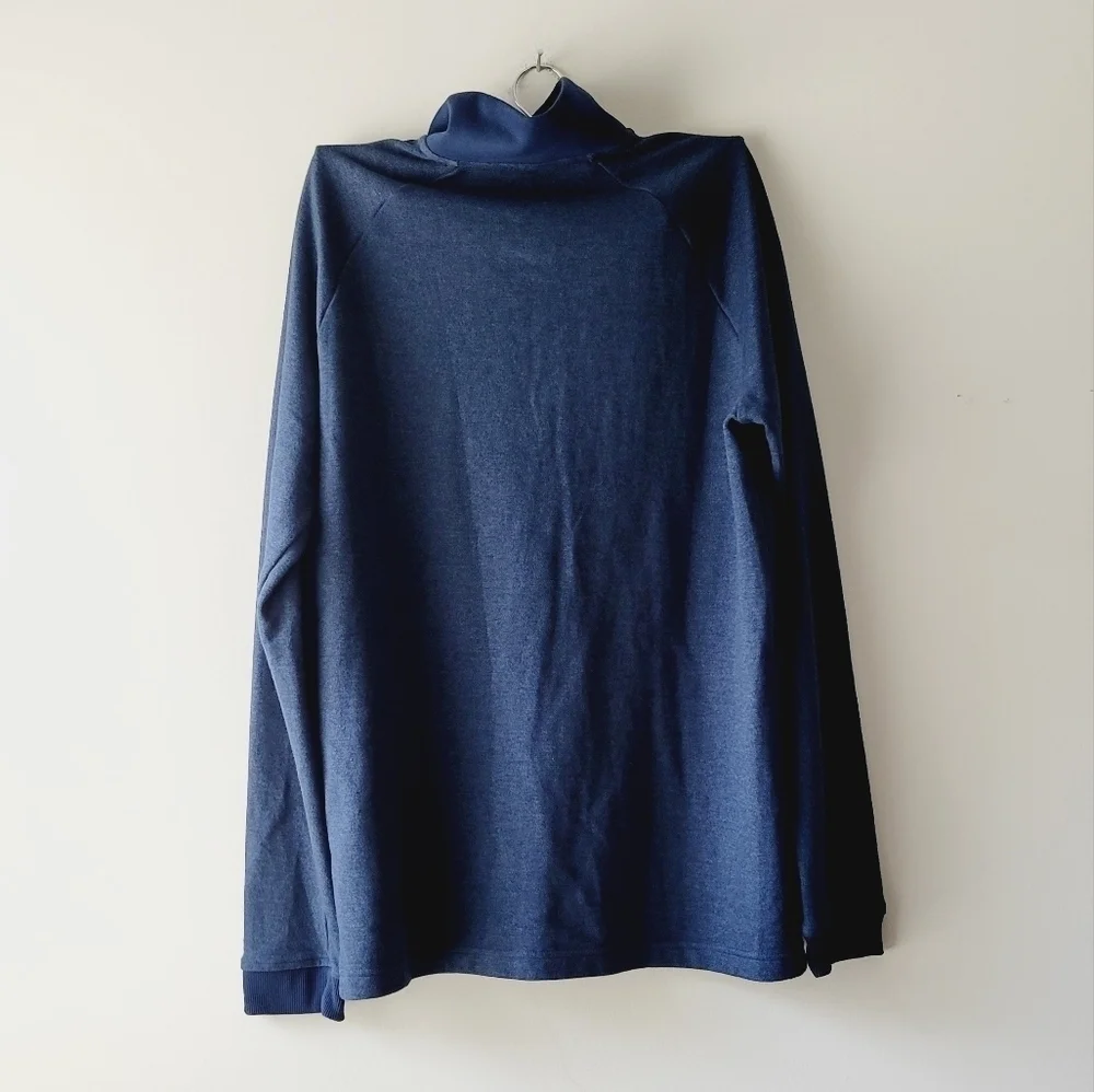 Men's‎ Under Armour sweater navy blue pull over sweater size M